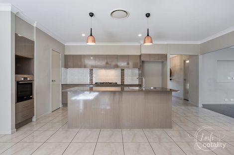 4 Leon Capra Dr, Augustine Heights, QLD 4300