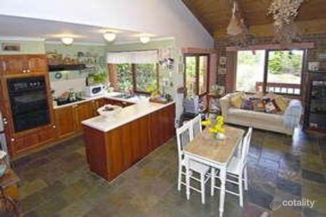 Property photo of 23 Moola Place Eltham VIC 3095