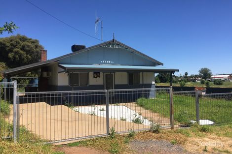 2 Park St, Parkes, NSW 2870