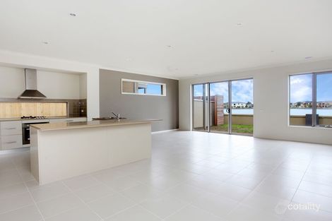 Property photo of 77 Broadbeach Circuit Point Cook VIC 3030