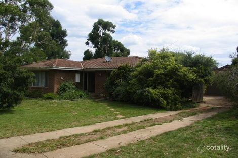 3 Earl Pl, Melton West, VIC 3337