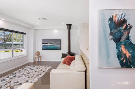 Property photo of 13 Wendy Avenue Georges Hall NSW 2198