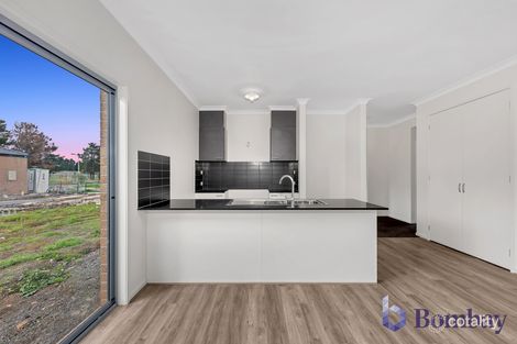 Property photo of 30 Bookham Circuit Kalkallo VIC 3064