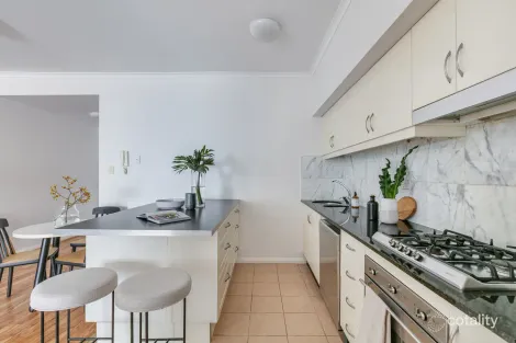Property photo of 2/13-17 Greek Street Glebe NSW 2037