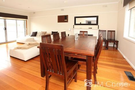 Property photo of 12 Parkmore Road Forest Hill VIC 3131