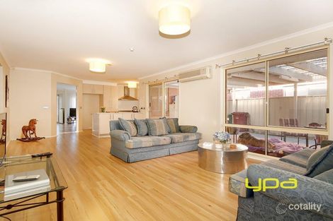 Property photo of 35 Jacaranda Place Craigieburn VIC 3064