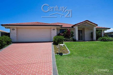 17 Snipe St, Redland Bay, QLD 4165