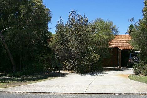 12 Beresford Pl, Leeming, WA 6149