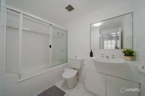 Property photo of 1C/3-7 The Strand Townsville City QLD 4810