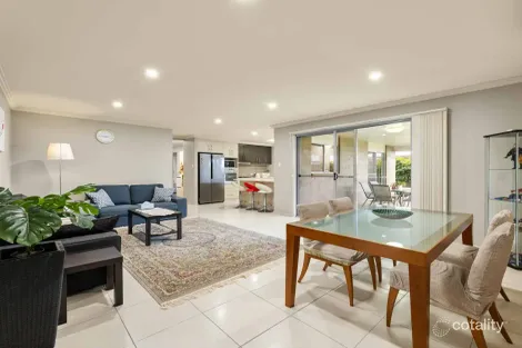 Property photo of 8 Fallon Drive Middle Ridge QLD 4350
