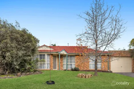 9 HANSEN CT, NARRE WARREN, VIC 3805