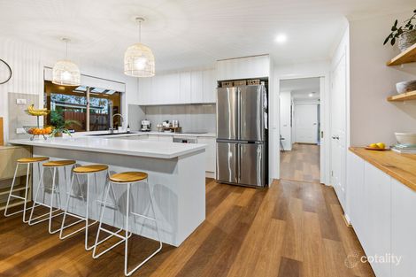 Property photo of 43 Noah Close Mornington VIC 3931