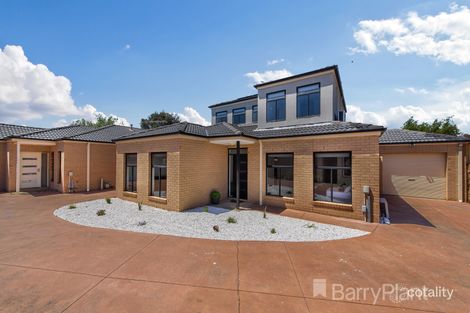 Property photo of 2/11 Merrijig Court Kurunjang VIC 3337