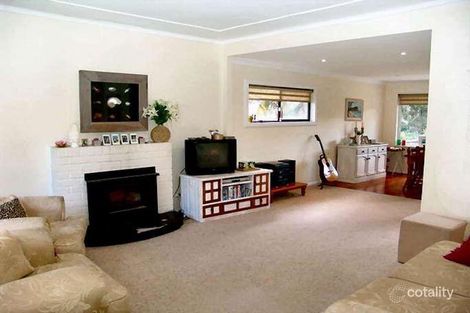 Property photo of 18 Whale Beach Road Avalon Beach NSW 2107