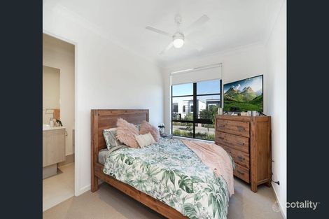 Property photo of 28 Central Avenue Nirimba QLD 4551