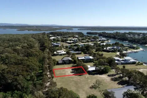 58 Doeblien Dr, South Stradbroke, QLD 4216