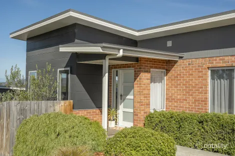 Property photo of 3/64 Van Morey Road Margate TAS 7054