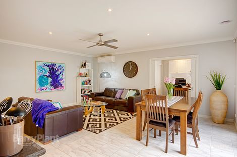14-15 Cadarga Ct, Grovedale, VIC 3216