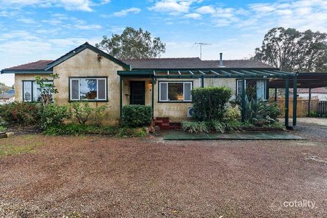 4 Urch Rd, Kalamunda, WA 6076