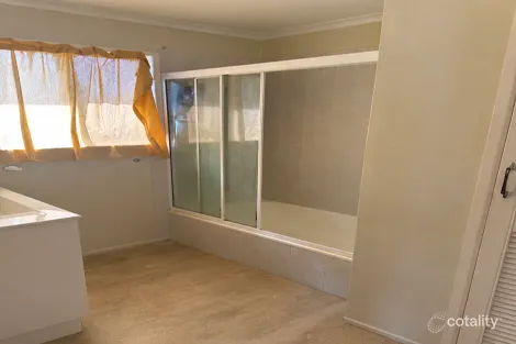 Property photo of 27 Apollo Drive Andergrove QLD 4740