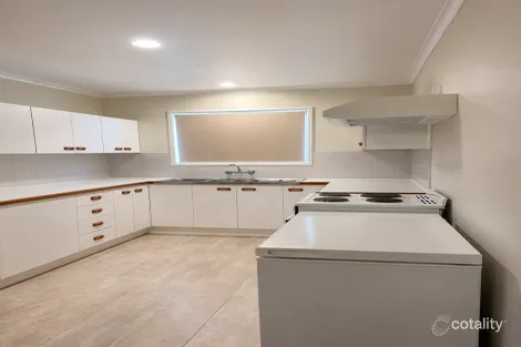 Property photo of 27 Apollo Drive Andergrove QLD 4740