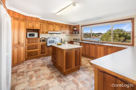 Property photo of 11 Hibiscus Way Scotts Head NSW 2447