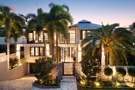 Property photo of 34 Hampton Court Paradise Point QLD 4216