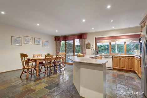 Property photo of 2 Laurel Hill Drive Eltham North VIC 3095