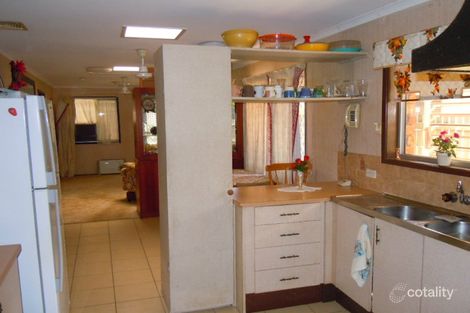Property photo of 99 Railway Parade Thorneside QLD 4158