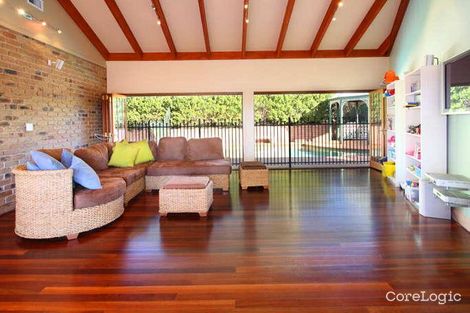 Property photo of 9 Larter Court Brookfield QLD 4069