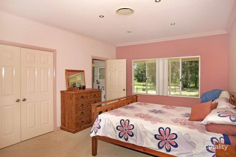 Property photo of 13A Warner Avenue Tuggerawong NSW 2259