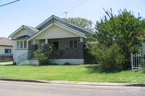 35 Bangor St, Guildford, NSW 2161