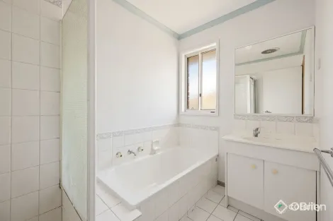 Property photo of 11 Sunset Place Hampton Park VIC 3976