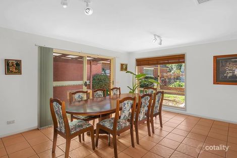 Property photo of 5 Rosewood Glen Jerrabomberra NSW 2619