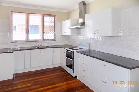 Property photo of 30 Lowes Street Cloverdale WA 6105