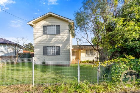 Property photo of 18 Karoola Street Busby NSW 2168