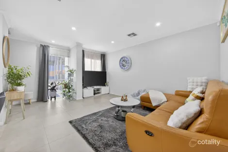 Property photo of 35 Alliance Loop Willetton WA 6155