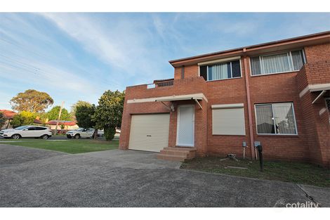 Property photo of 1/14 Bunbury Road Macquarie Fields NSW 2564