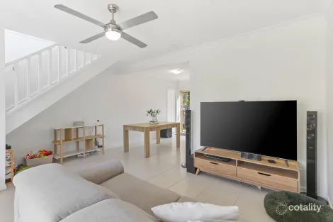 Property photo of 11/84 Franklin Drive Mudgeeraba QLD 4213