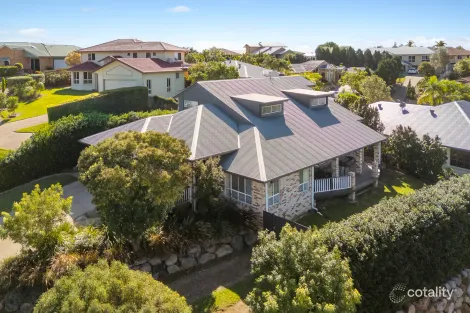 2 Dimbulah Ct, Albany Creek, QLD 4035