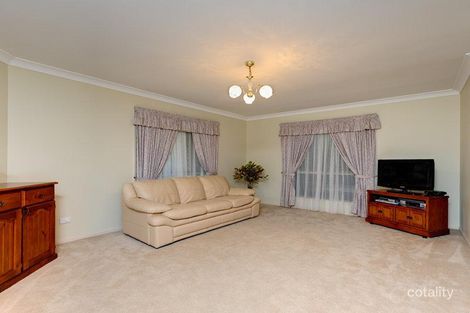 Property photo of 5 Ashford Place Parkinson QLD 4115