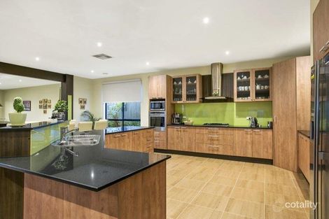 Property photo of 3 Hazeldene Place Langwarrin VIC 3910