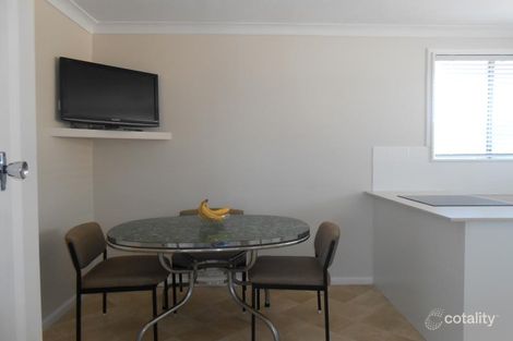 Property photo of 1/64 Crown Street West Tamworth NSW 2340