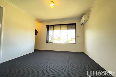 Property photo of 8 Manya Close Greenfields WA 6210