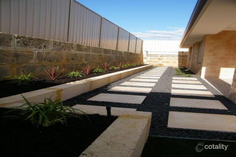 4 Mettams Link, Two Rocks, WA 6037