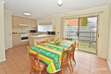 Property photo of 2/16 Stockwell Crescent Keilor Downs VIC 3038