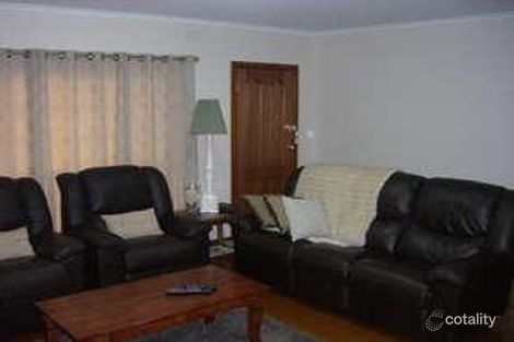 Property photo of 5 Backous Way Noble Park VIC 3174