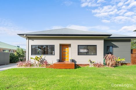 Property photo of 68 Myer Street Lakes Entrance VIC 3909
