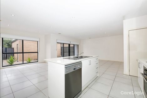 Property photo of 2/6 Sidney Nolan Walk Point Cook VIC 3030