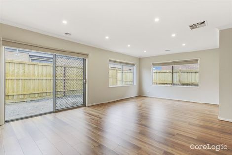 Property photo of 14 Papa Way Officer VIC 3809